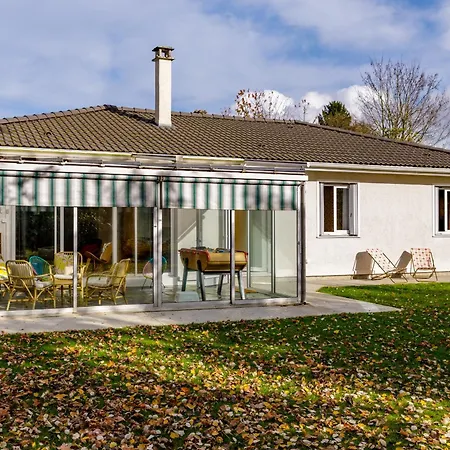 Au Fil Des Champs Villa *
